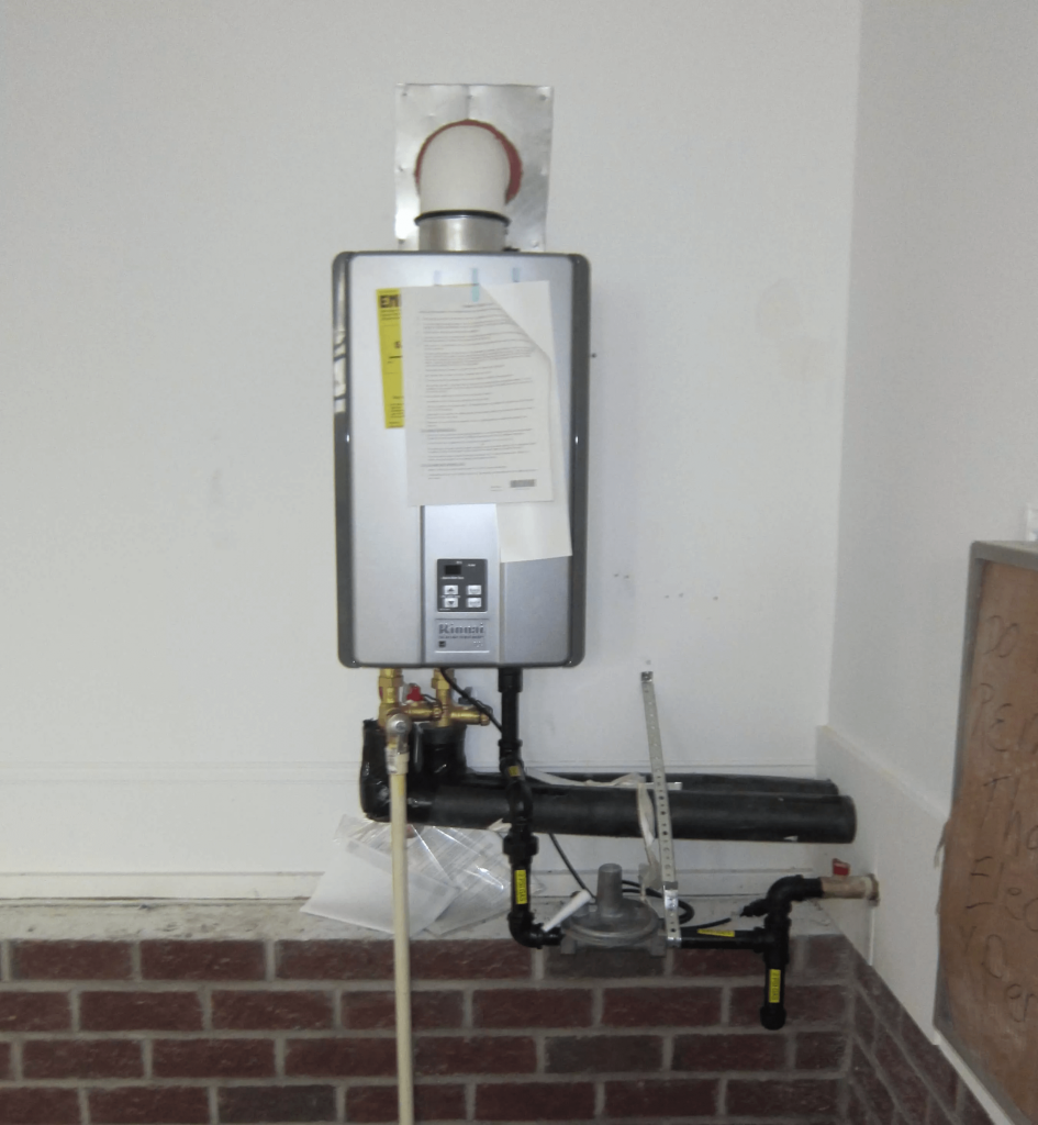 Tank vs Tankless Water Heaters Which Is Best? InHouse Plumbing Company